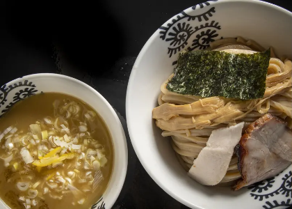 龍介つけそば（濃厚鶏白湯醤油）